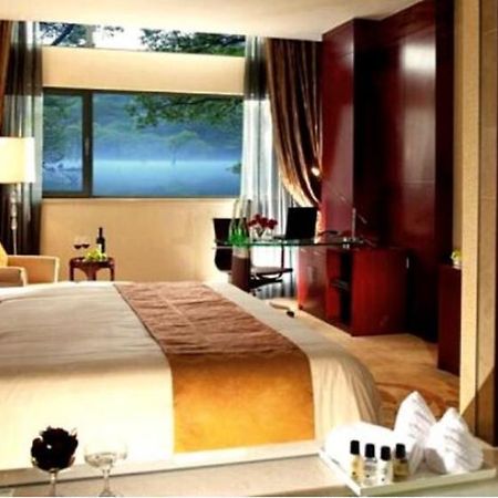 New Century Fengming Resort Zaozhuang Zhaozhuang Quarto foto